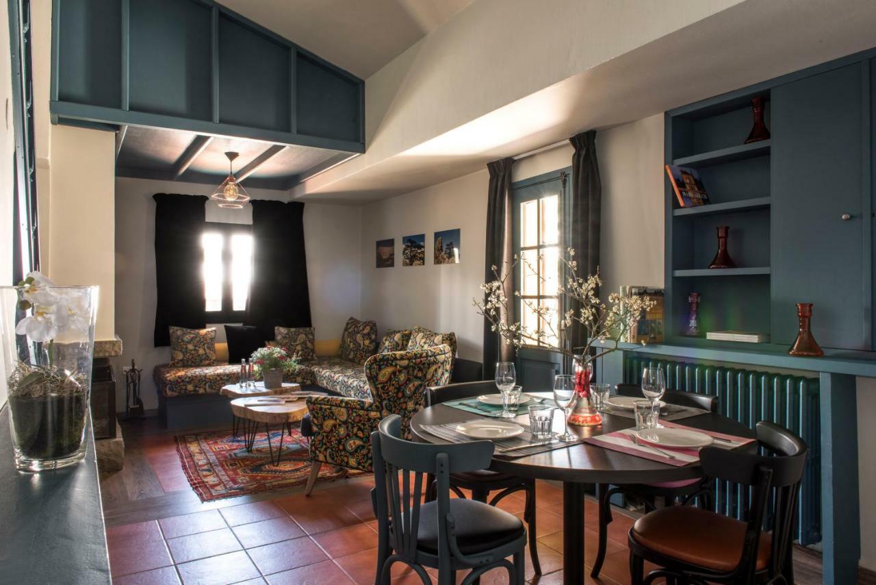 La Maison Des Cedres 알 아즈 외부 사진